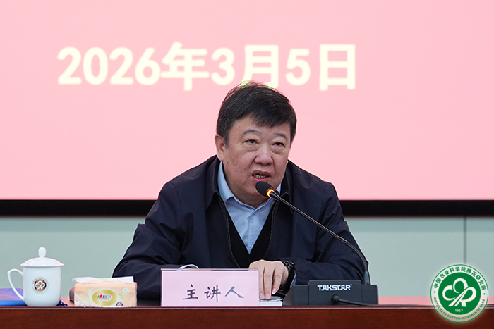 周若辉xiu2.jpg